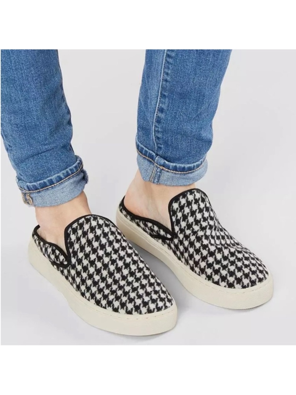 Billabong Black & White Unisex Houndstooth Mule Slip-On Sneakers Sz 7